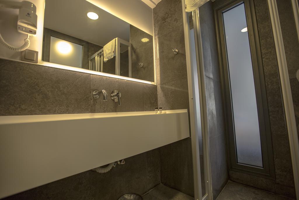 Amare Cesme Hotel Bagian luar foto