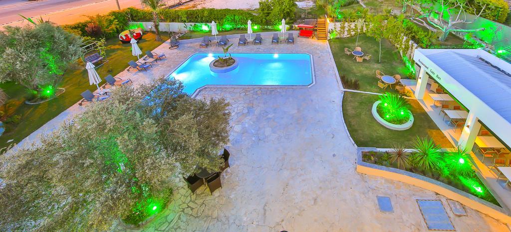 Amare Cesme Hotel Bagian luar foto