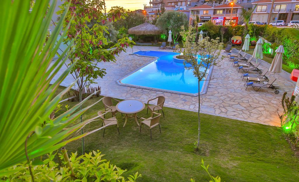Amare Cesme Hotel Bagian luar foto