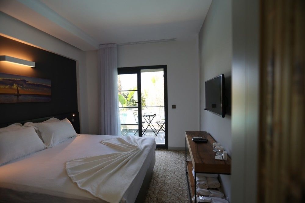 Amare Cesme Hotel Bagian luar foto