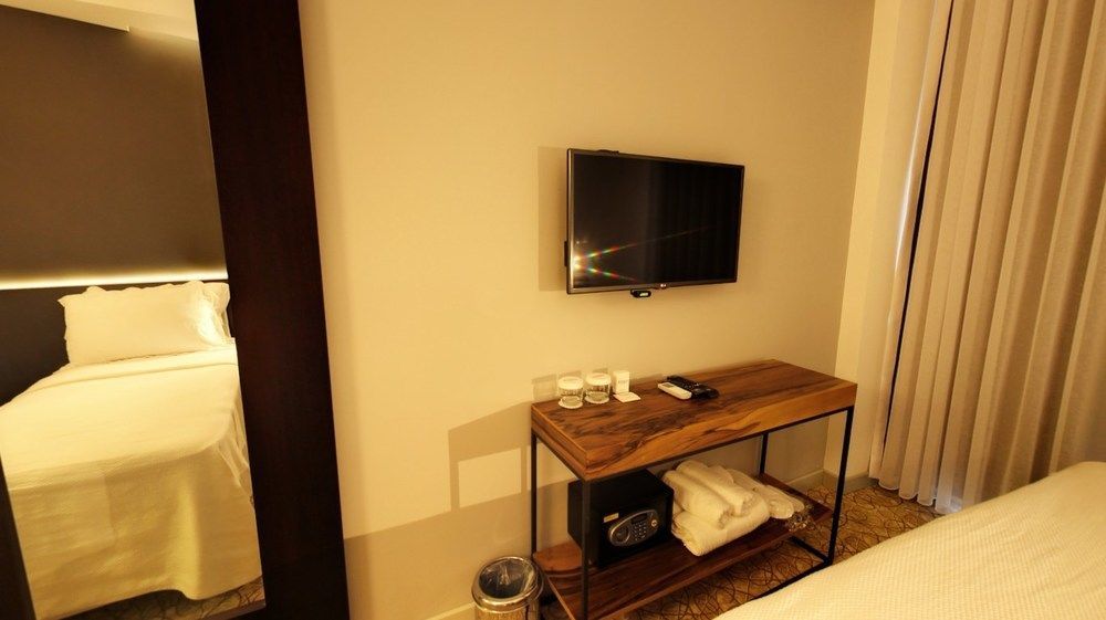 Amare Cesme Hotel Bagian luar foto