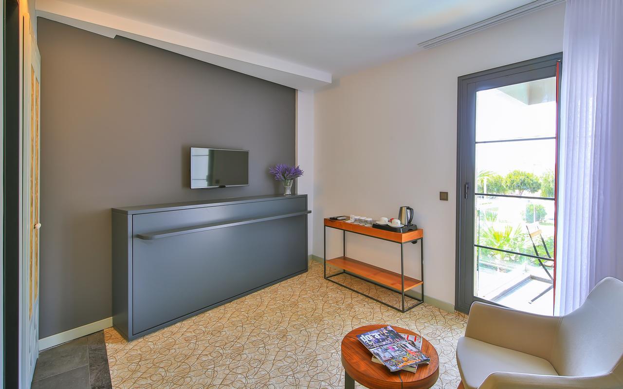 Amare Cesme Hotel Bagian luar foto